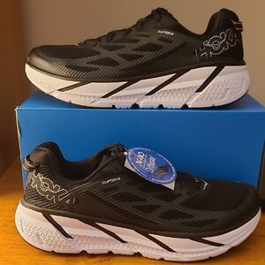 Hoka Women's Clifton 3 Black and White Sneakers Size 10 M